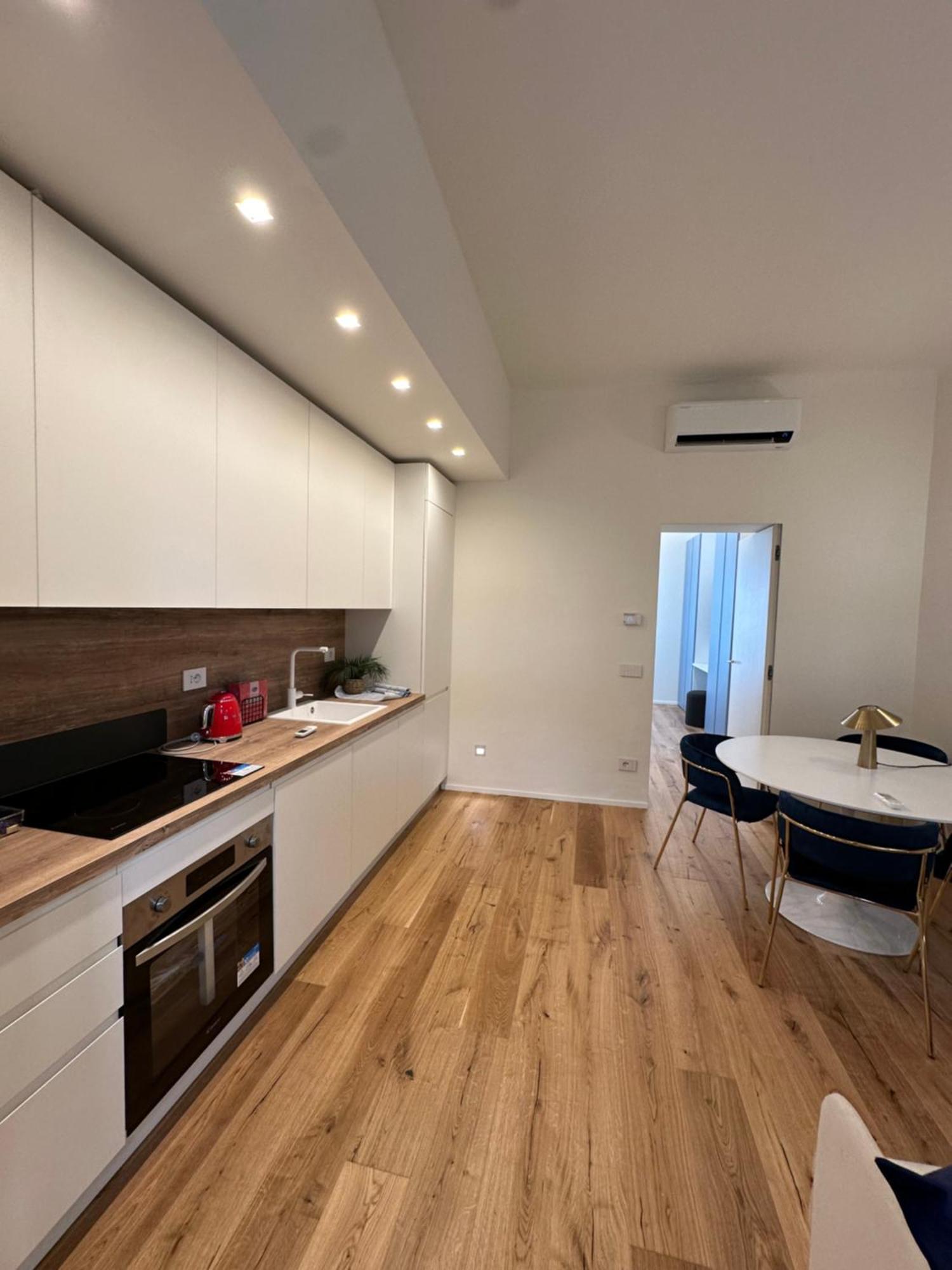 Private Apartment With Wi-Fi Milano City Near Duomo Atena Eksteriør billede