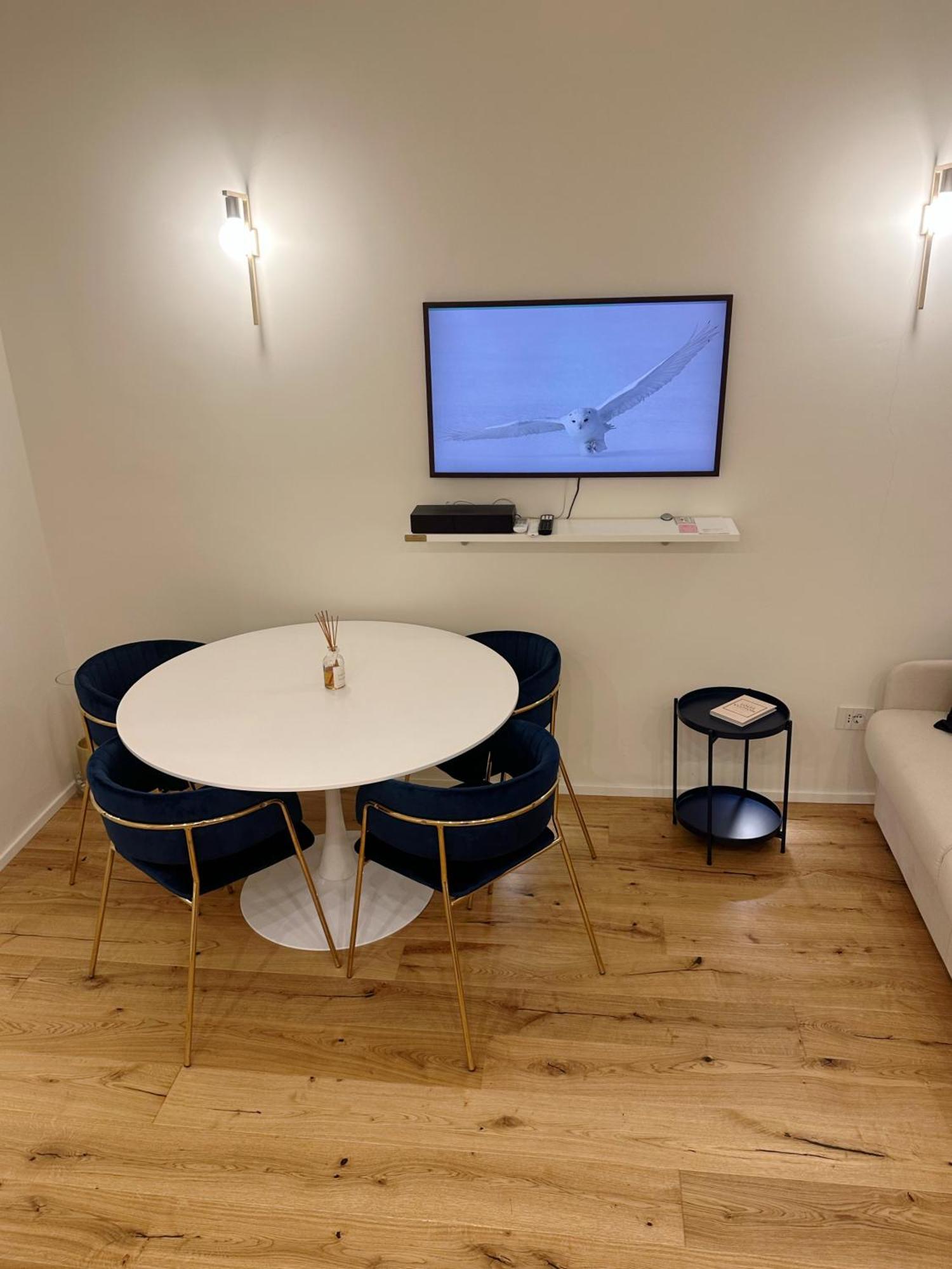 Private Apartment With Wi-Fi Milano City Near Duomo Atena Eksteriør billede